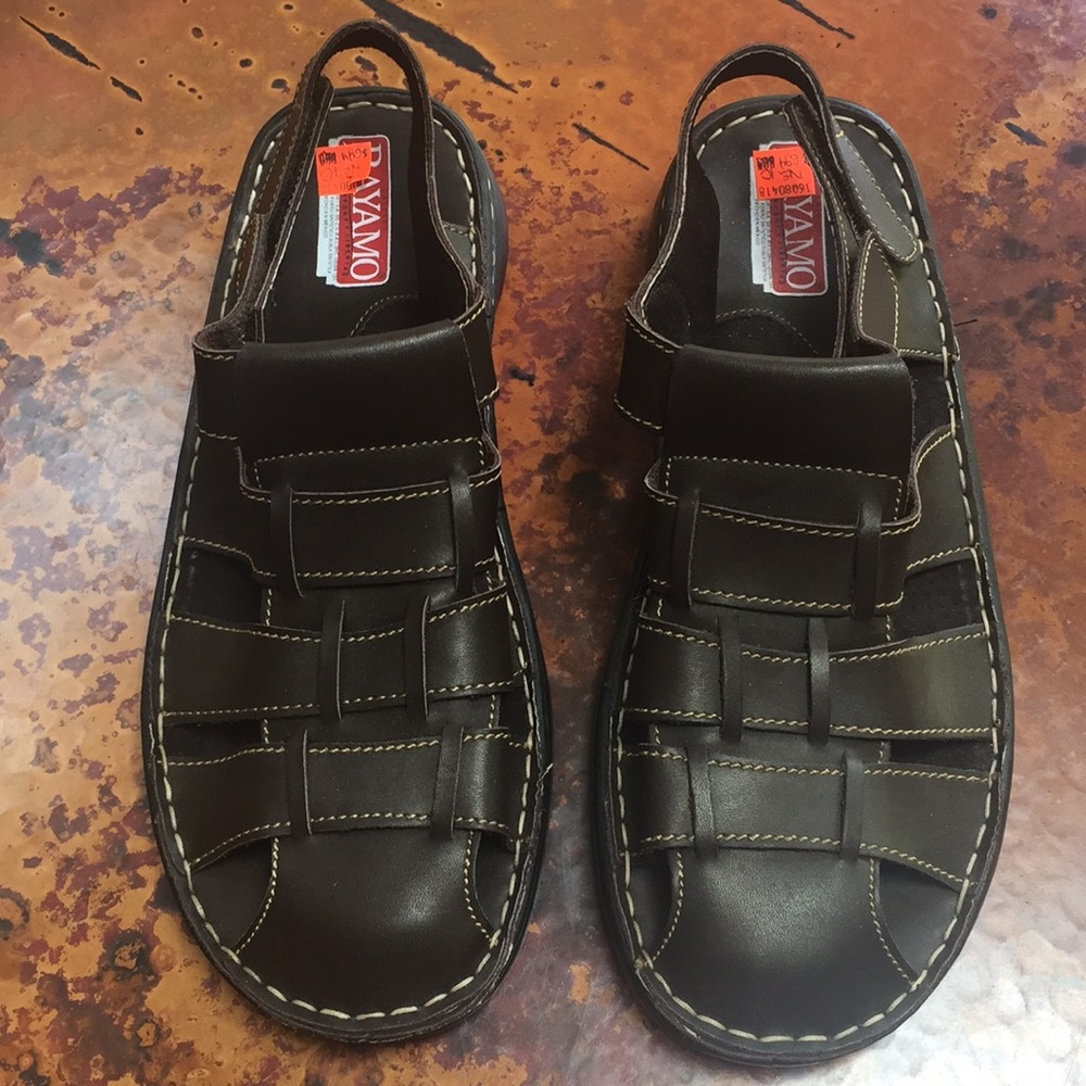 Men’s Size 10 Brown Leather Sandals